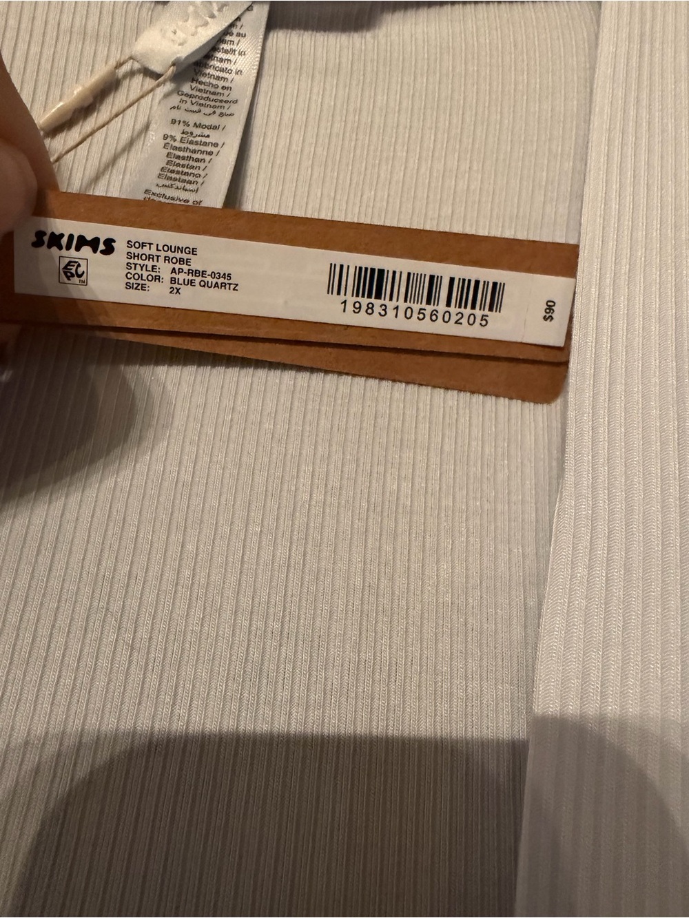 SKIMS Soft Lounge Short Robe - Picture 2 of 2